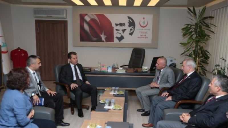 Vali Çelik`ten İl Sağlık Müdürlüğü`ne Ziyaret