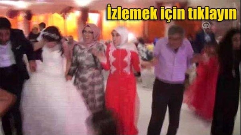 Van`daki patlama anı, düğün kamerasına yansıdı