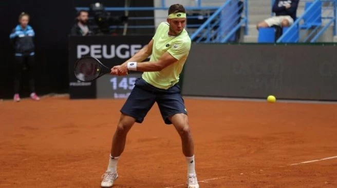Vesely ve Darcis İstanbul`da Open`da turladı
