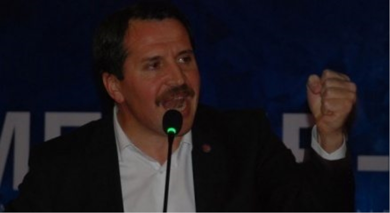Yalçın: İhanetin ve hainliğin karşısına millet, birlik ve beraberliği çıkartmıştır