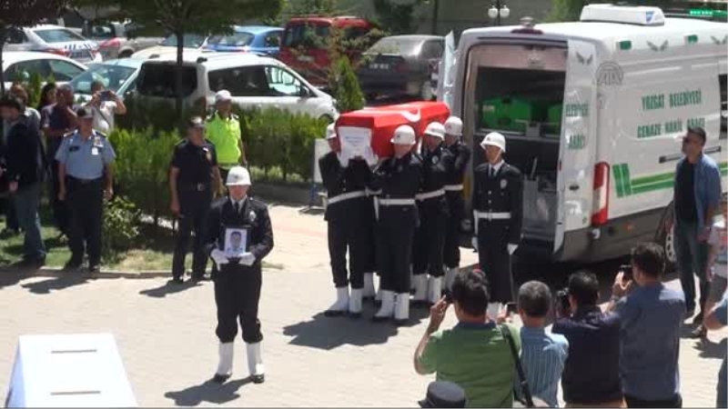 Yaralı Polis 70 Günlük Yaşam Mücadelesini Kaybetti