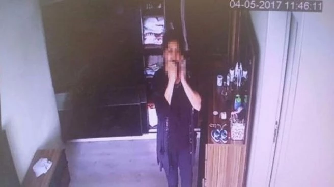 Yatak odasındaki kamera 1,5 yıllık sırrı çözdü!
