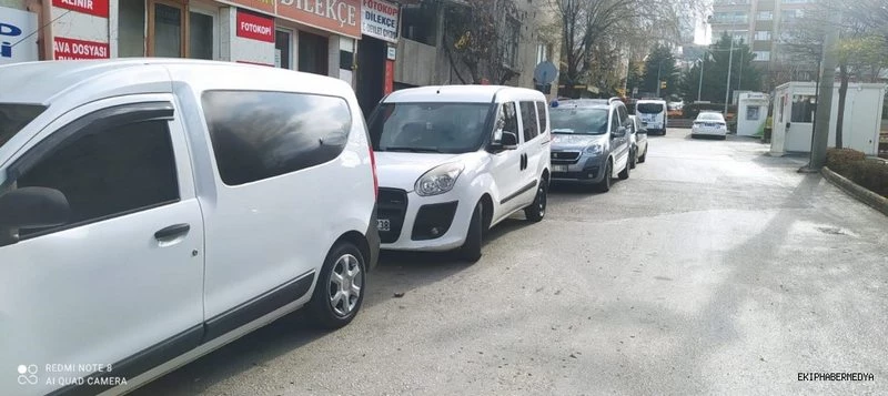 YENİ YILIN İLK GÜNÜNDE ESKİŞEHİR ADLİYESİN?DE YOĞUN MESAİ.