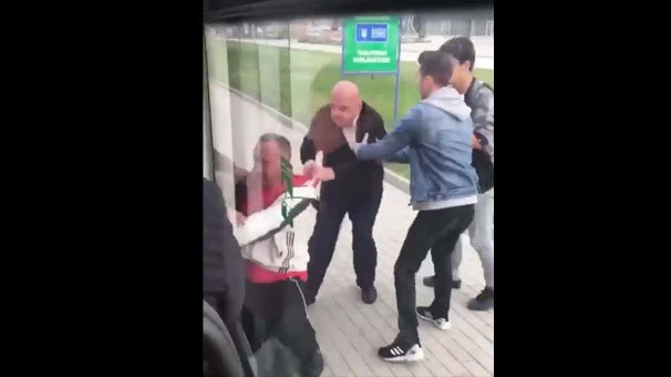 Yolcuyu darp eden şoför görevinden uzaklaştırıldı