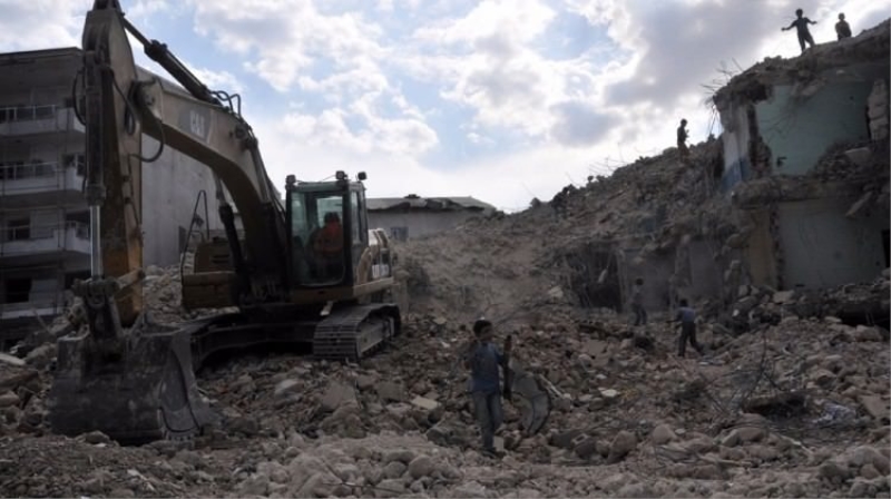 Yüksekovada 1300 bina yıkıldı