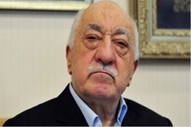 Yüzlerce FETÖ`cü bu ülkeye sığınmaya çalışıyor