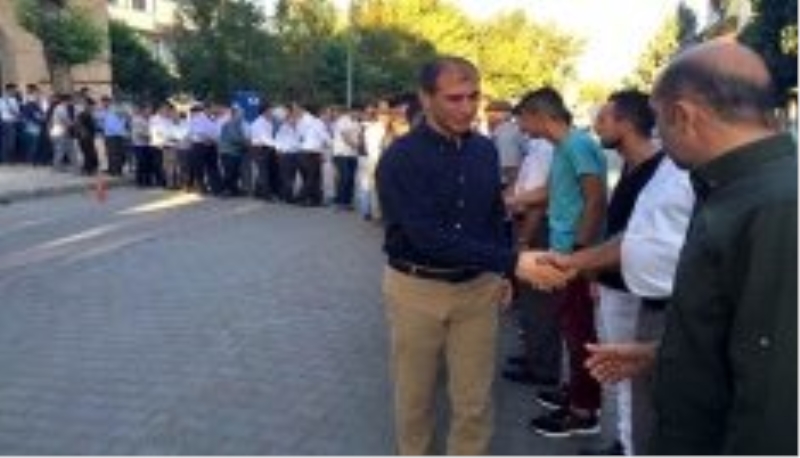 Yüzlerce yıldır devam eden bayramlaşma geleneği