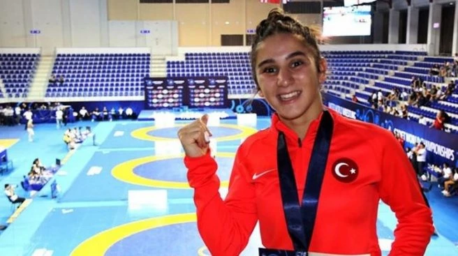 Zeynep Yetgil dünya üçüncüsü oldu
