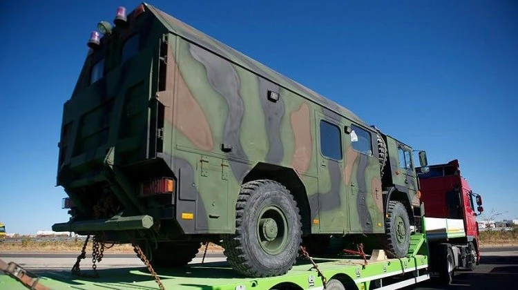 Zırhlı araçlar Silopi'ye ulaştı